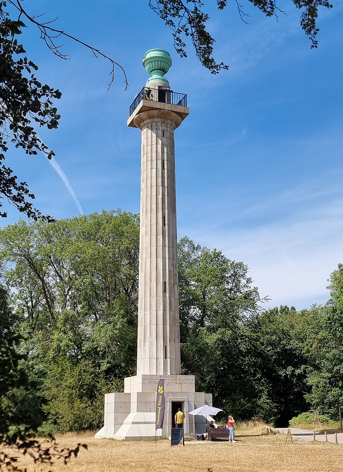 The Bridgewater Monument on Pitstone Common, Ashridge Estate, honouring Francis Egerton, 3rd Duke of Bridgewater, who is known as the 'father of British inland navigation' for his pioneering canal building work.